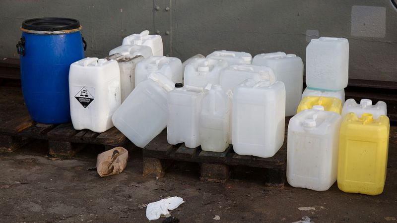 南通消泡劑-江蘇南通莫先生車用尿素消泡劑使用和應用案例