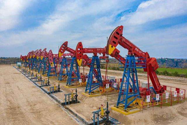 油田堵漏劑起泡是怎么回事？可以使用消泡劑嗎？